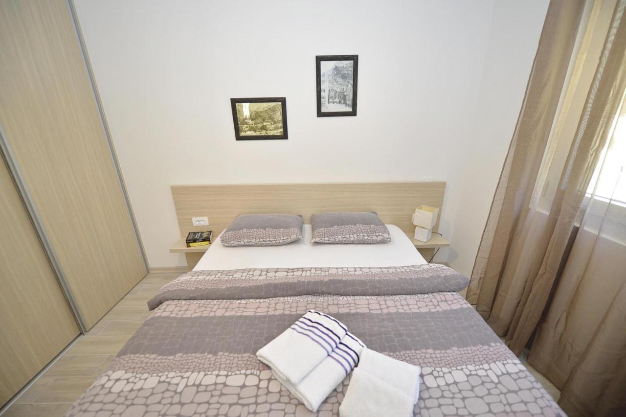 J & P Apartments Orahovac Kotor Exterior photo