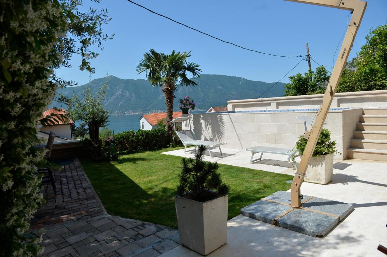 J & P Apartments Orahovac Kotor Exterior photo