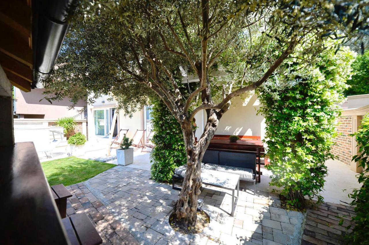J & P Apartments Orahovac Kotor Exterior photo